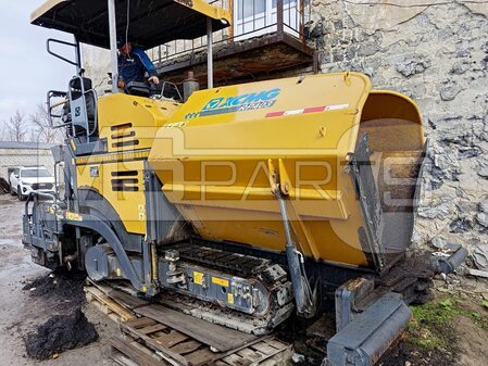 Осмотр асфальтоукладчика XCMG RP403 - 1